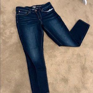 Levi’s | signature gold jeans - 10S / 00069